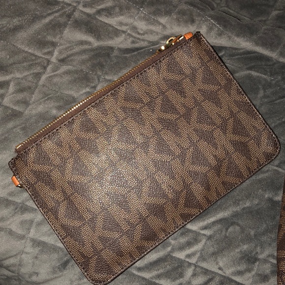 Michael Kors Marina large gathered tote bag - Picture 6 of 8